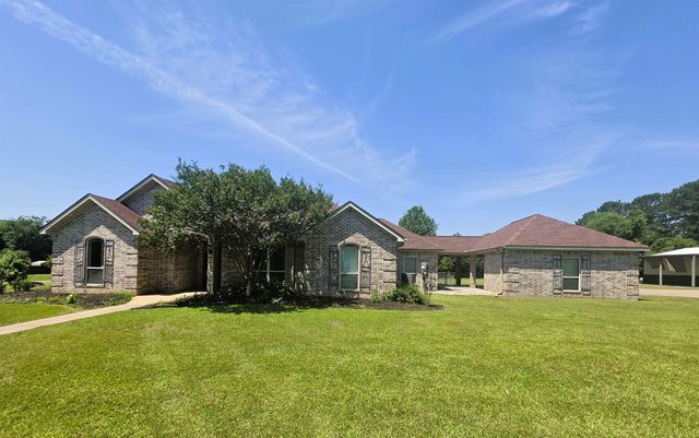 1125 CR 307D, Henderson, TX 75654