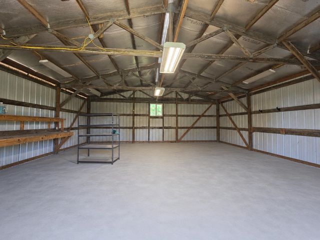 1125 CR 307D, Henderson, TX 75654