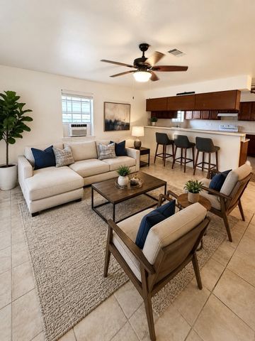 9011 Tavenor Lane, Houston, TX 77075