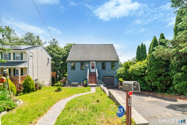 19 Colony Street, Shelton, CT 06484