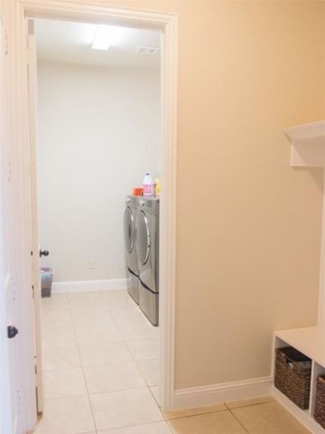 4428 Saukenuk Lane, Carrollton, TX 75010