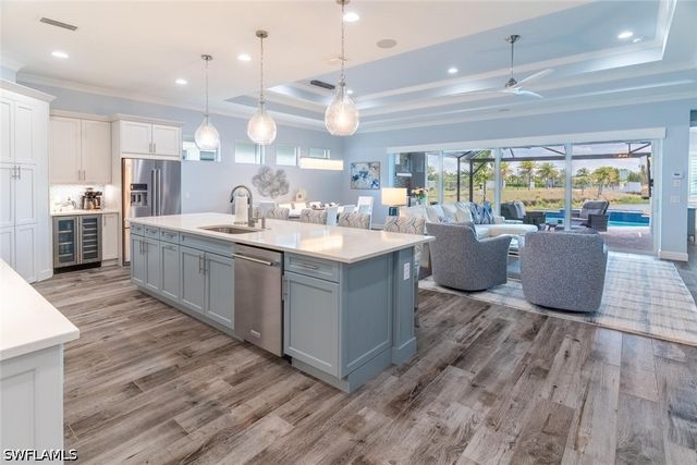 8754 Calypso CT, Naples, FL 34112
