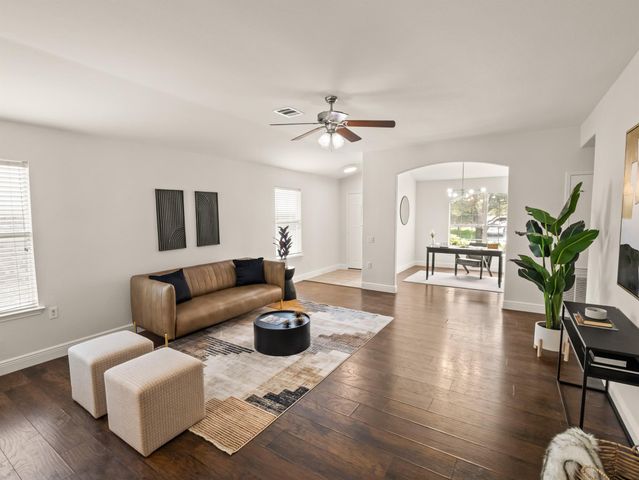 5901 Nelson Oaks DR, Austin, TX 78724