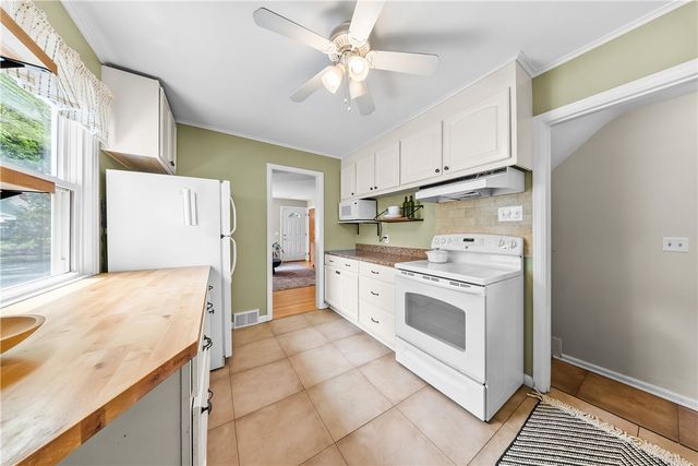 24 Van Bergh Avenue, Rochester, NY 14610