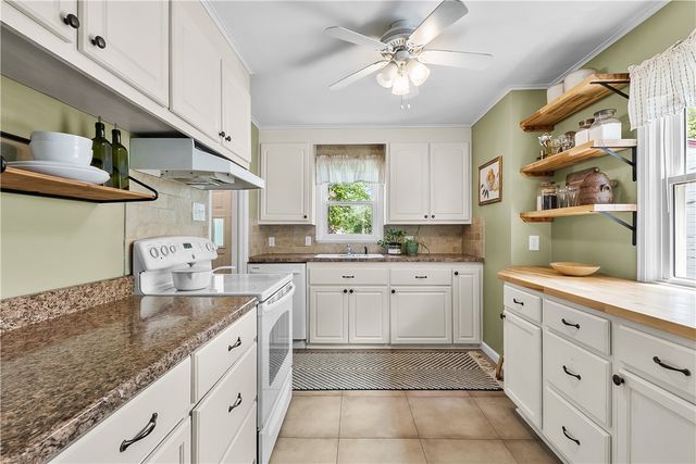 24 Van Bergh Avenue, Rochester, NY 14610