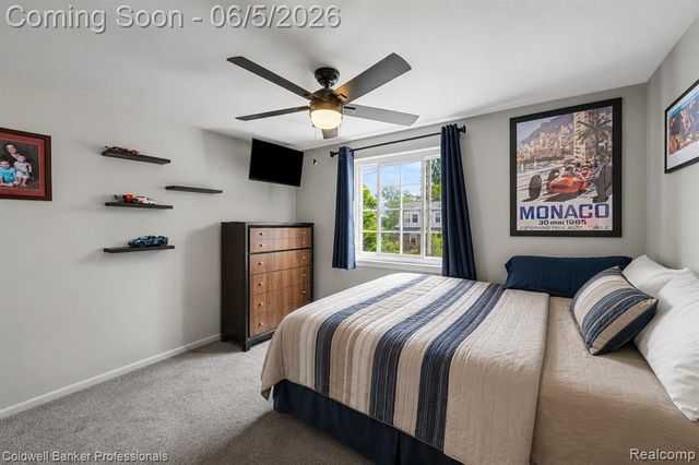 22606 Manor Street, Saint Clair Shores, MI 48081