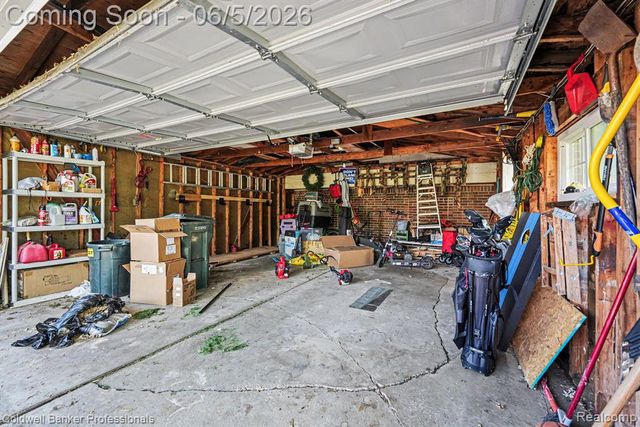 22606 Manor Street, Saint Clair Shores, MI 48081