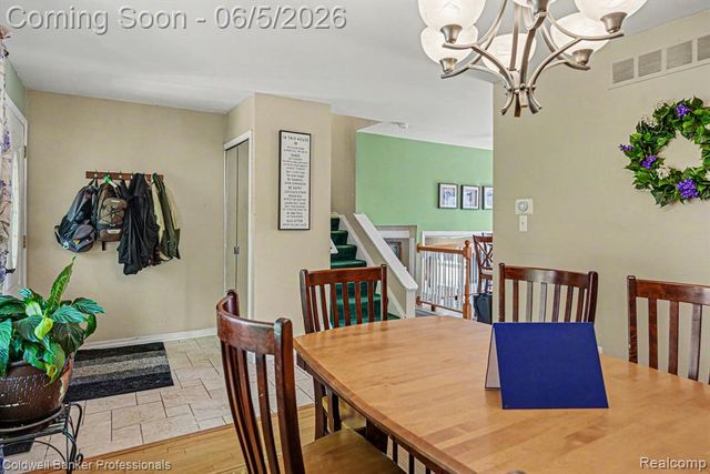 22606 Manor Street, Saint Clair Shores, MI 48081