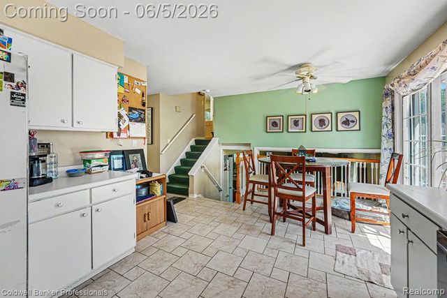 22606 Manor Street, Saint Clair Shores, MI 48081