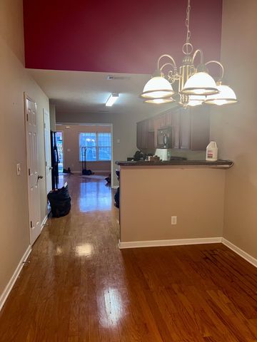 250 Buck Run Dr, Nashville, TN 37214