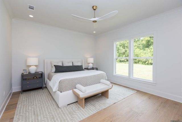 36252 Westin Ridge Dr, Geismar, LA 70734