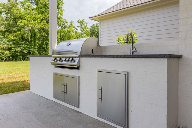 36252 Westin Ridge Dr, Geismar, LA 70734