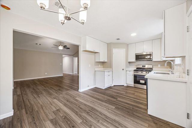 3114 Mission Valley Drive, Missouri City, TX 77459