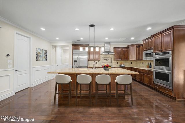 823 E HORSESHOE Place, Chandler, AZ 85249
