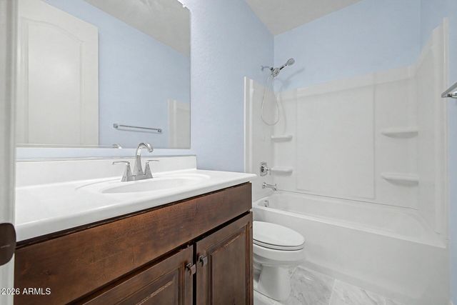823 E HORSESHOE Place, Chandler, AZ 85249