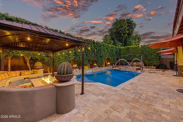 823 E HORSESHOE Place, Chandler, AZ 85249