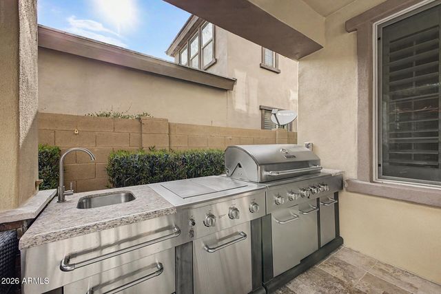 823 E HORSESHOE Place, Chandler, AZ 85249