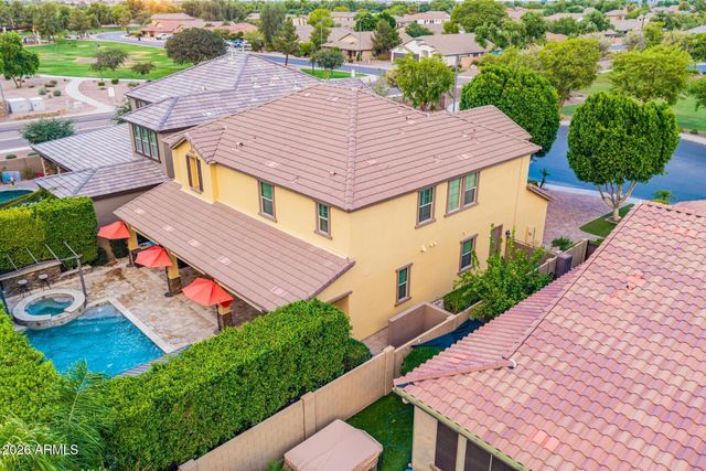 823 E HORSESHOE Place, Chandler, AZ 85249