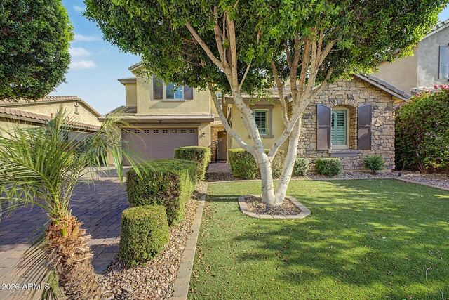 823 E HORSESHOE Place, Chandler, AZ 85249
