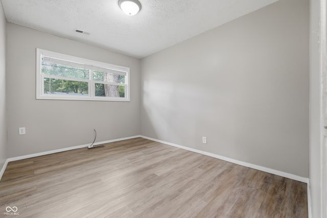 2725 Shirley Drive, Indianapolis, IN 46222