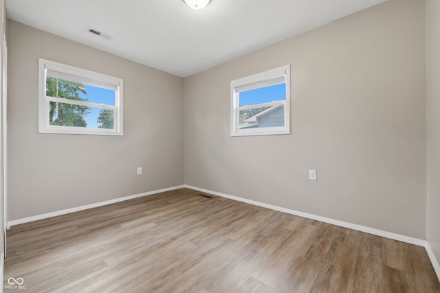 2725 Shirley Drive, Indianapolis, IN 46222