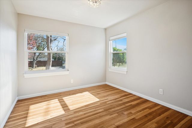 9705 Ash Creek Drive, Dallas, TX 75228