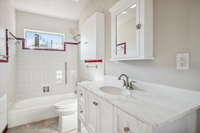 9705 Ash Creek Drive, Dallas, TX 75228