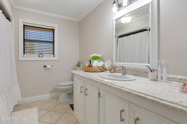 104 Johnson Street, Baldwin, LA 70514