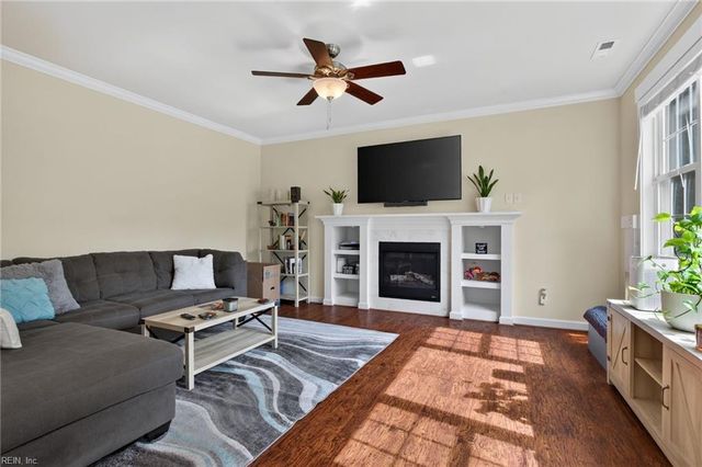 1201 Richwood AVE, Chesapeake, VA 23323