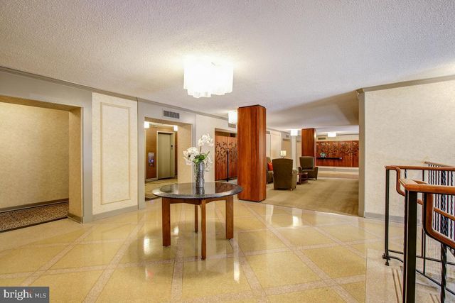 5904 MOUNT EAGLE DR #108B, Alexandria, VA 22303