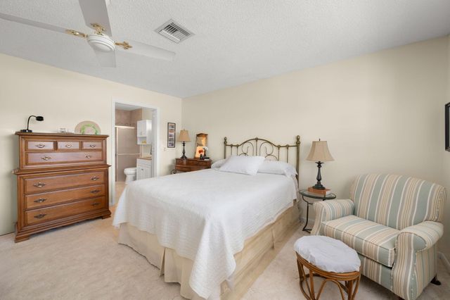 945 Savannas Point Drive B, Fort Pierce, FL 34982