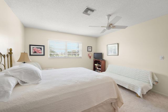 945 Savannas Point Drive B, Fort Pierce, FL 34982