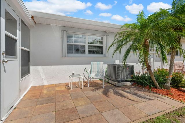 945 Savannas Point Drive B, Fort Pierce, FL 34982