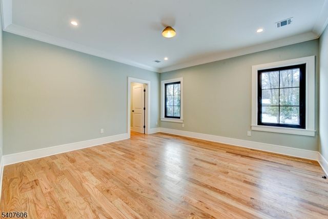 2087 Dogwood Dr, Scotch Plains Twp., NJ 07076