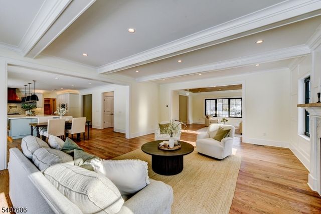 2087 Dogwood Dr, Scotch Plains Twp., NJ 07076