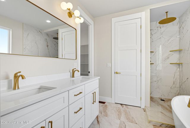 4502 E Savea LN, Post Falls, ID 83854