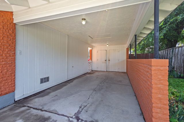203 S Lindale Lane, Richardson, TX 75080