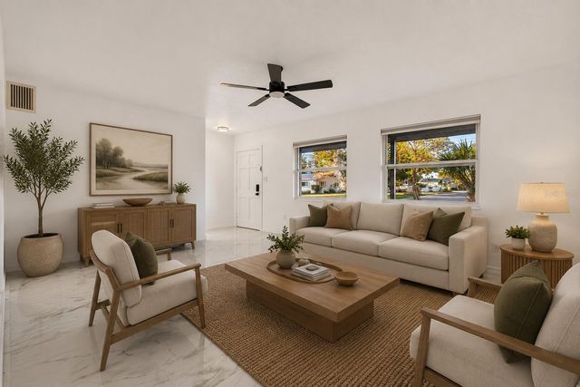 2801 45TH STREET S, St Petersburg, FL 33711