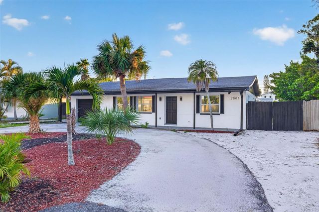 2801 45TH STREET S, St Petersburg, FL 33711