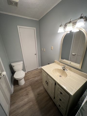 208 Lillian St, Winchester, TN 37398