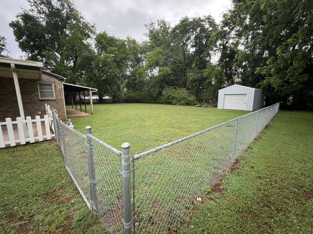 208 Lillian St, Winchester, TN 37398