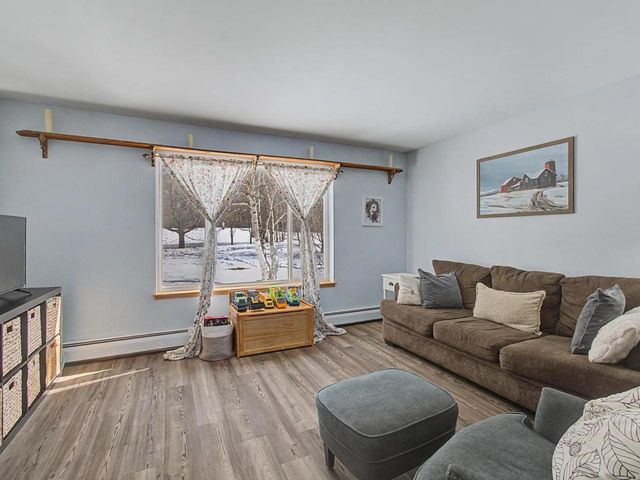 66 Starbird Rd Unit E, Jericho, VT 05465