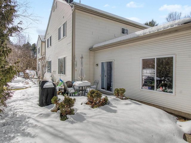 66 Starbird Rd Unit E, Jericho, VT 05465