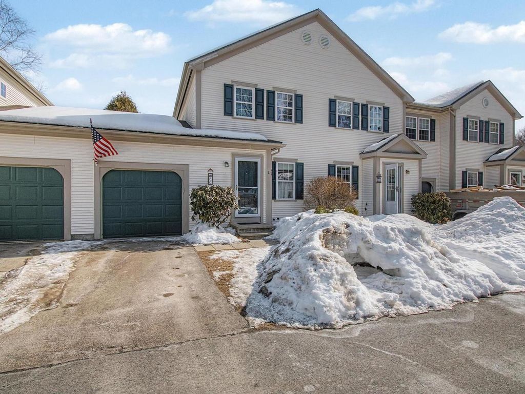 66 Starbird Rd Unit E, Jericho, VT 05465