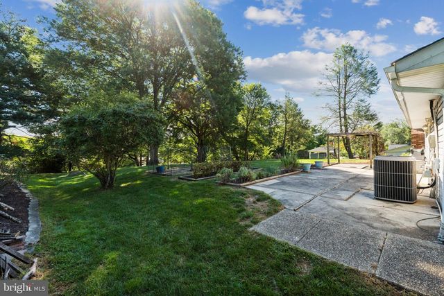 14009 BURNING BUSH LN, Silver Spring, MD 20906