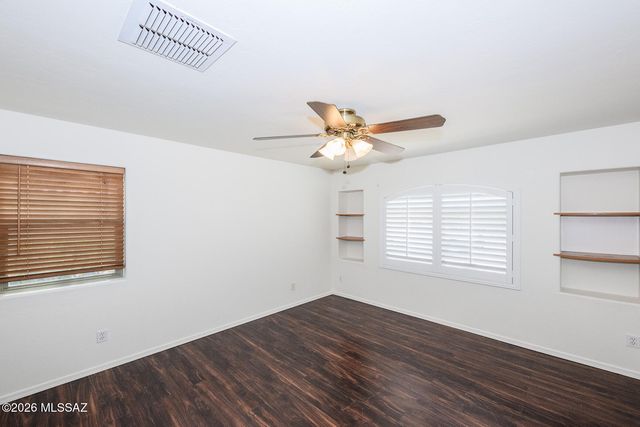 10433 E Ravenswood Street, Tucson, AZ 85747