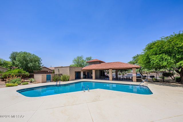 10433 E Ravenswood Street, Tucson, AZ 85747