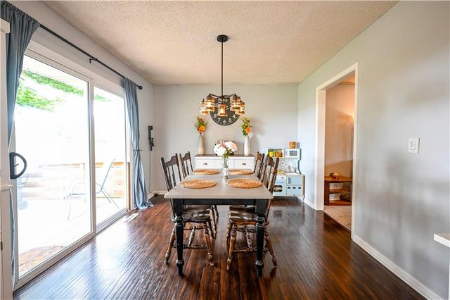 1212 Piccadilly Street, Blue Springs, MO 64014