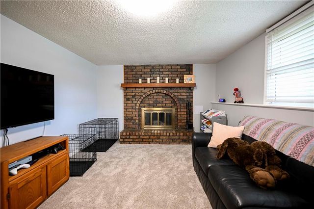 1212 Piccadilly Street, Blue Springs, MO 64014
