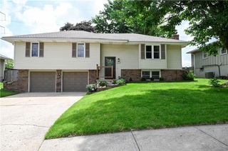 1212 Piccadilly Street, Blue Springs, MO 64014